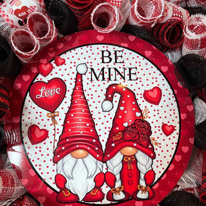 Gnome Valentines Front Door Wreath, gnome love door hanger, gnome heart gift, gift for her, romantic front door hanger, gnome couple gift